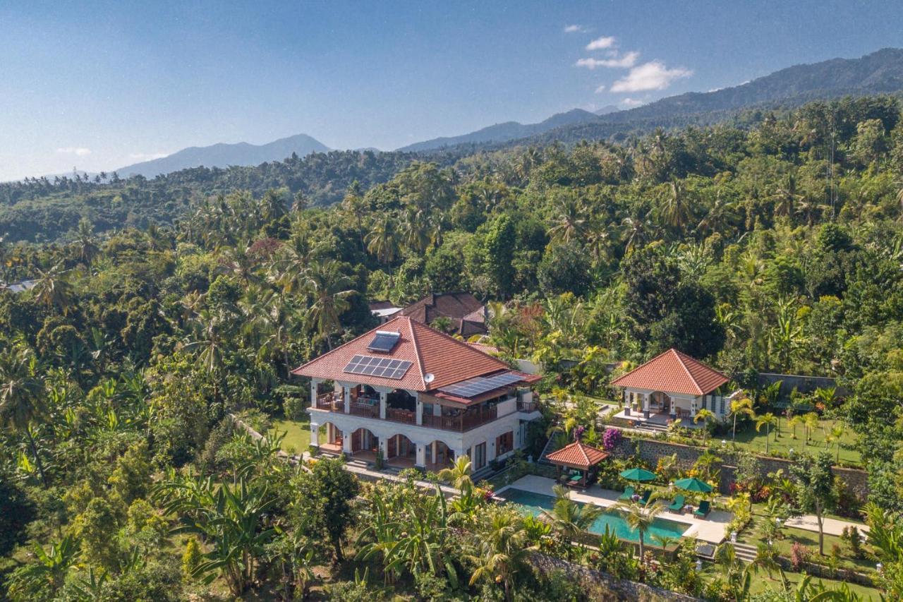 Villa Mata Hari Panji Exteriör bild