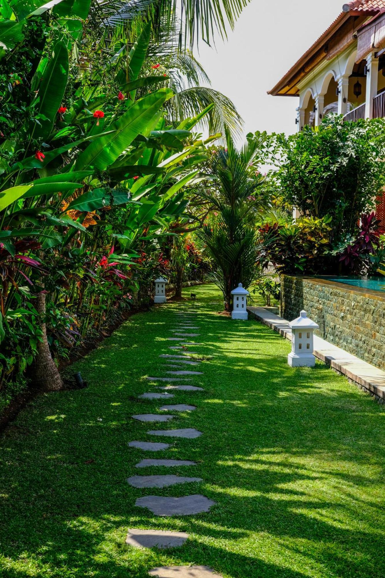 Villa Mata Hari Panji Exteriör bild