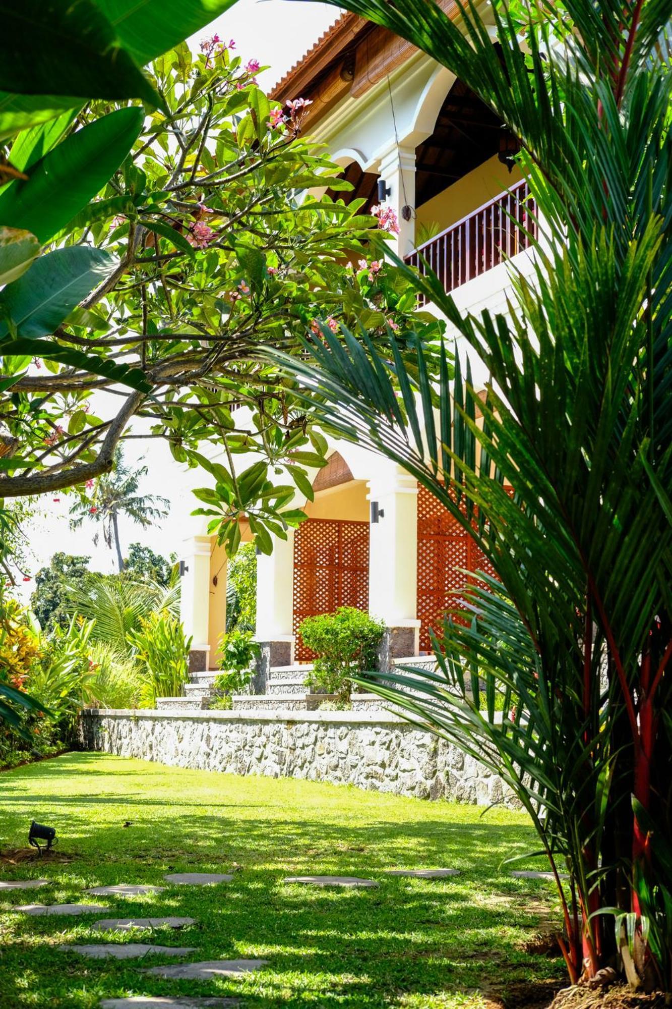 Villa Mata Hari Panji Exteriör bild