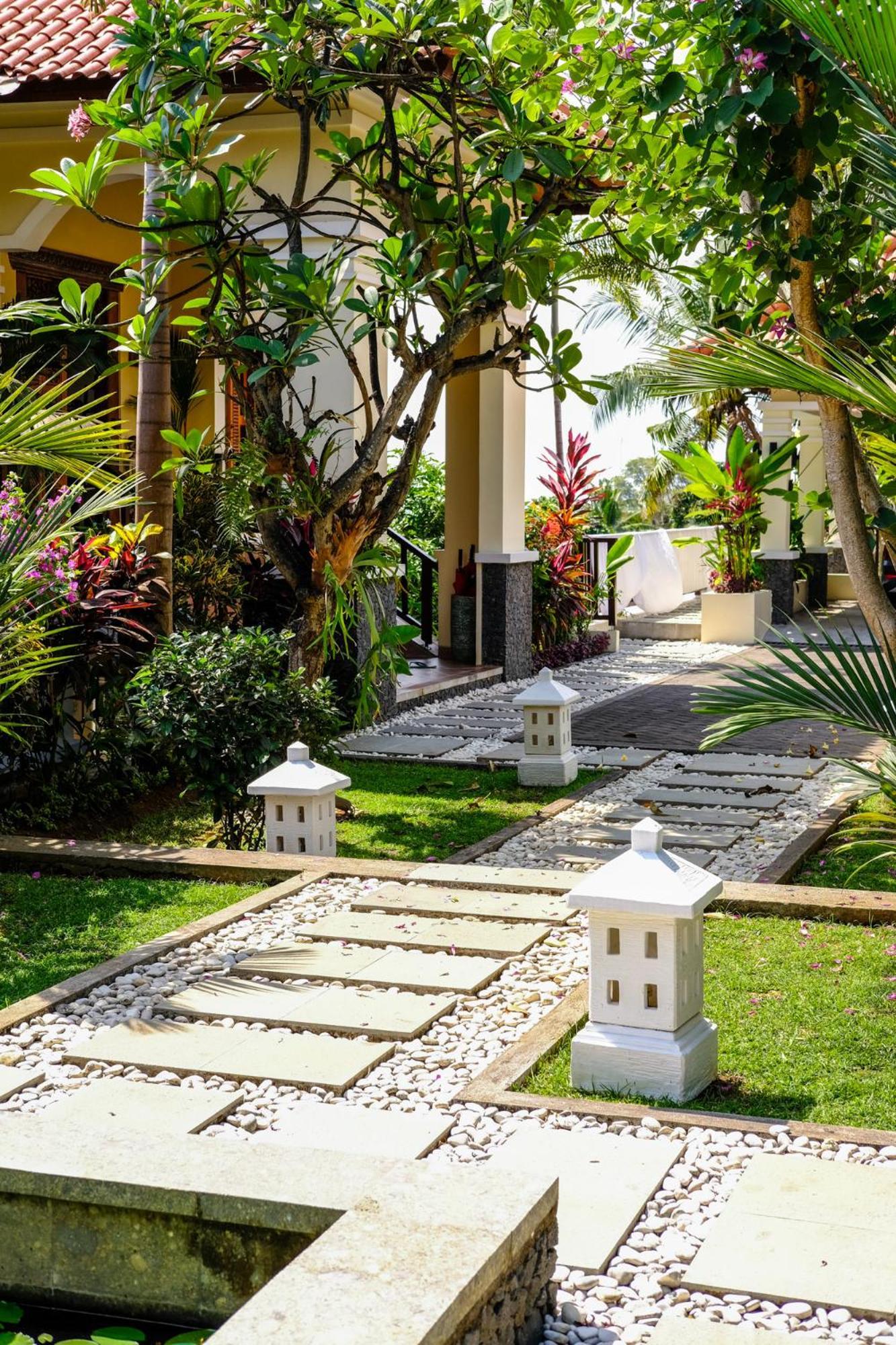 Villa Mata Hari Panji Exteriör bild